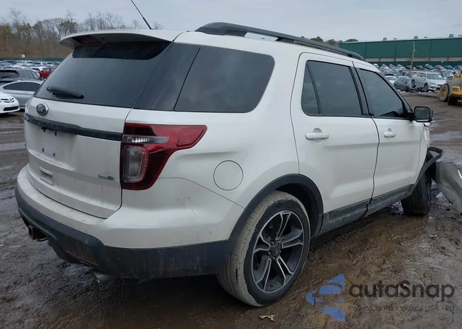 1FM5K8GT1FGB06368: 44379879