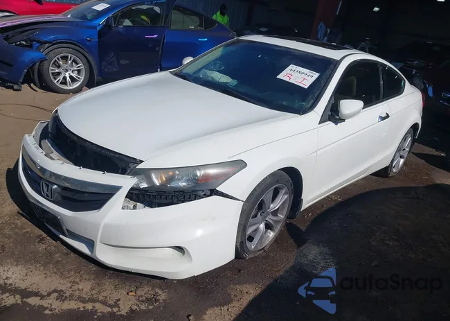 1HGCS2B8XCA002117: 44380949