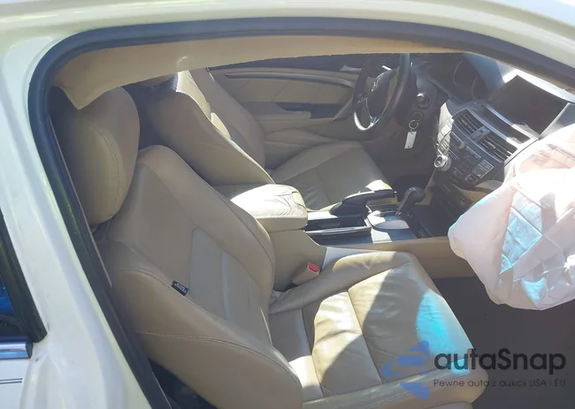 1HGCS2B8XCA002117: 44380949