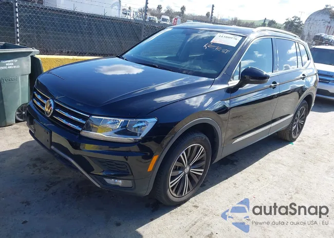 3VV3B7AX3JM110679: 44380976