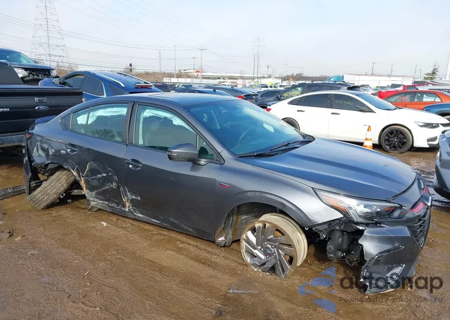 4S3BWGG63S3024062: 44381079