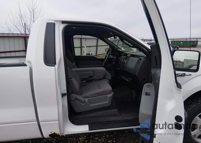 1FTMF1CM6EFC50125: 44381085