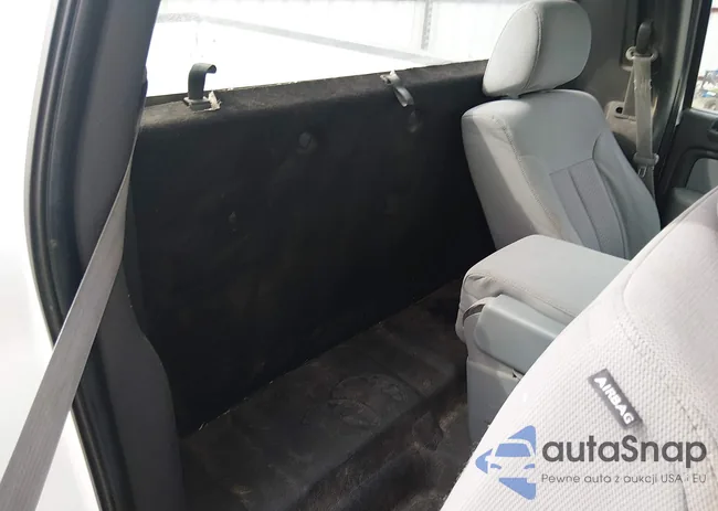 1FTMF1CM6EFC50125: 44381085