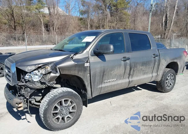 5TFDV58178X039281: 44381183