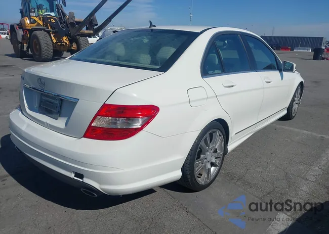 WDDGF5EB2BA528209: 44381238