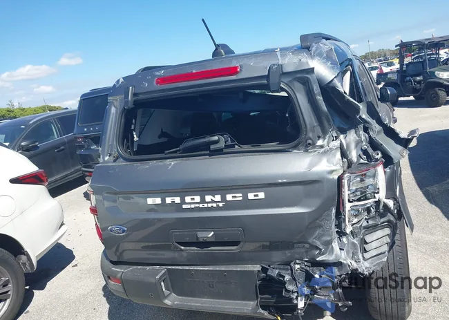 3FMCR9BNXSRE09105: 44381253