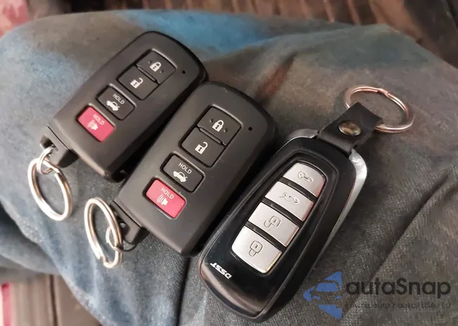 4T1BK1FK7FU558264: 44381316