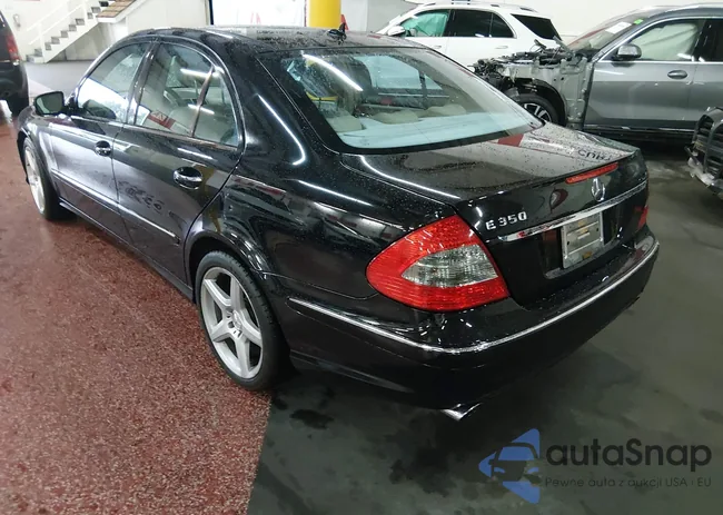 WDBUF56X29B380329: 44381339