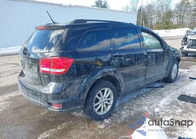 3C4PDDBG2HT520798: 44381364