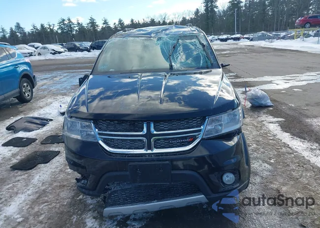 3C4PDDBG2HT520798: 44381364