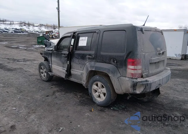 1C4PJMAK5CW137861: 44381422