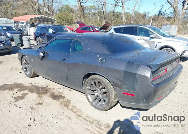 2C3CDZFJ4PH556442: 44381465