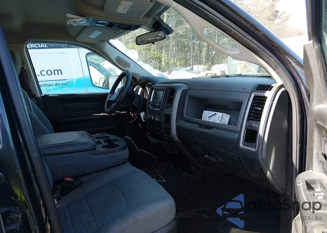 1C6RR7FG9JS206537: 44380493