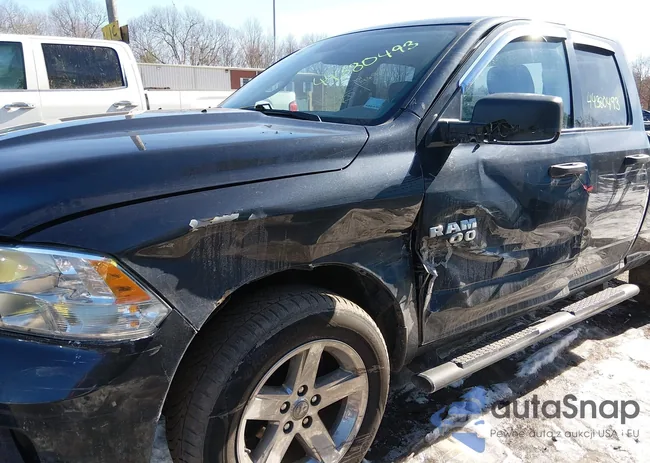 1C6RR7FG9JS206537: 44380493