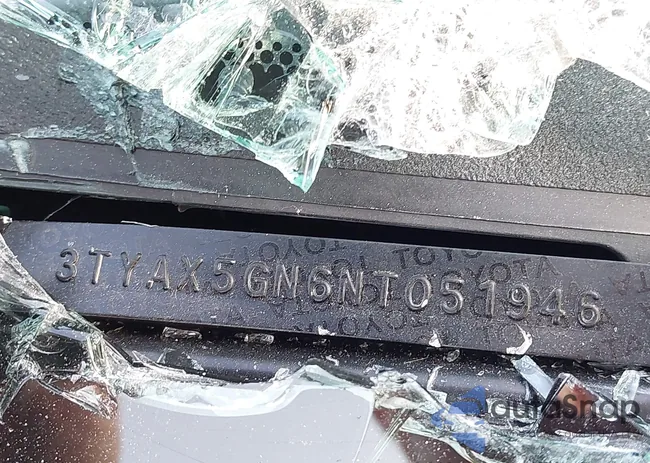 3TYAX5GN6NT051946: 44380542