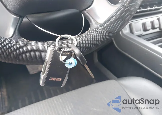 1GTV2UECXFZ158411: 44380579