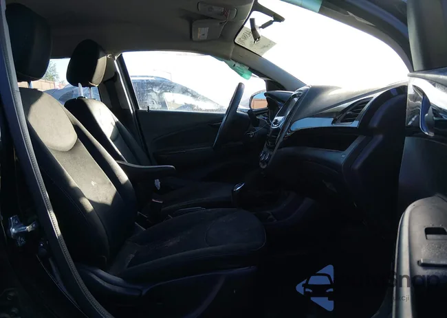 KL8CD6SA7LC475697: 44380701