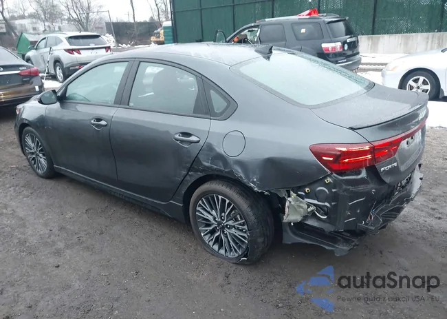 3KPF54AD1PE627148: 44380712