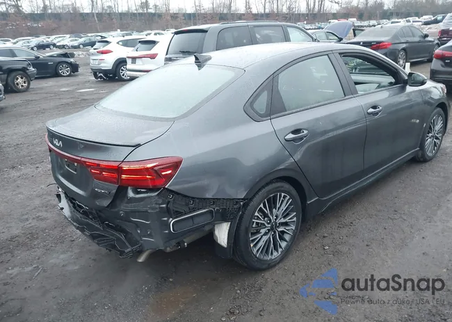 3KPF54AD1PE627148: 44380712