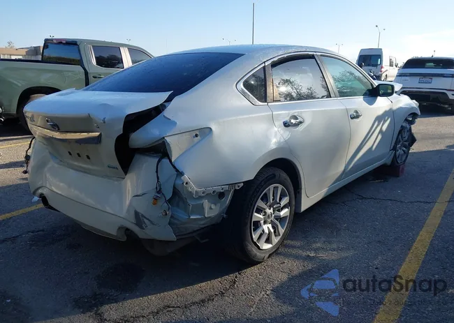 1N4AL3AP3DN530423: 44380746