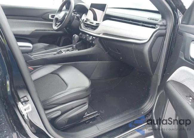 3C4NJDBN1RT596223: 44380780