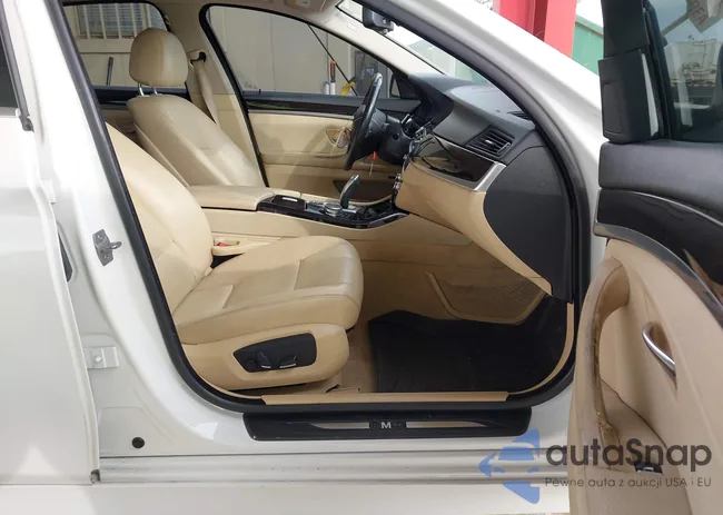 WBA5A7C54FD624319: 44380809