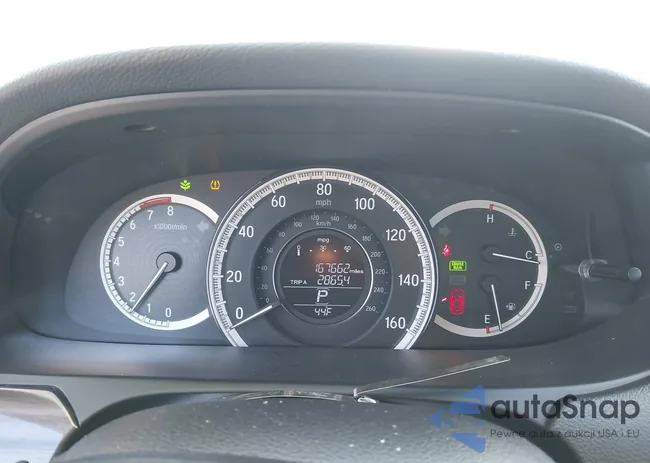 1HGCR2F70GA044864: 44380872