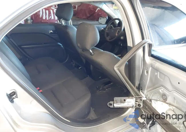 3FAHP0HA7CR317554: 44380882