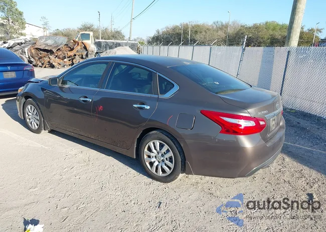 1N4AL3AP2GC191072: 44381926