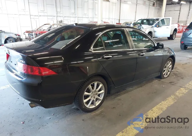 JH4CL96828C006915: 44381979