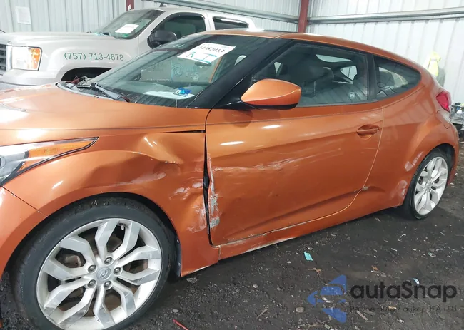 KMHTC6AD0DU117032: 44382013