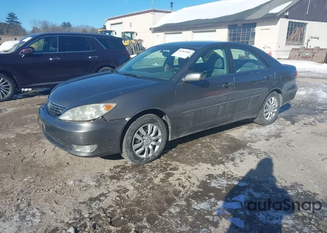 4T1BE32K26U652870: 44382106