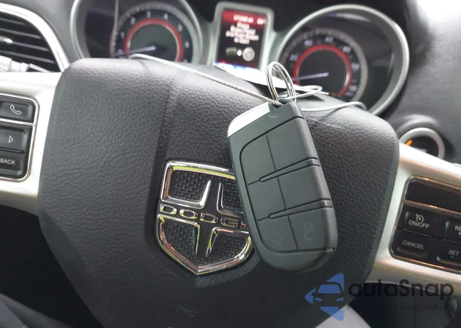 3C4PDCAB8HT544877: 44382194