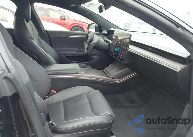 5YJSA1E67MF431953: 44382280