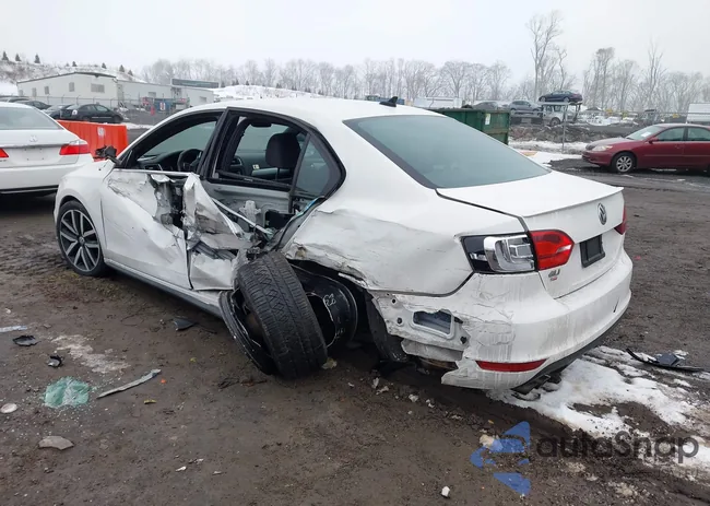 3VW4A7AJ4CM087298: 44382284