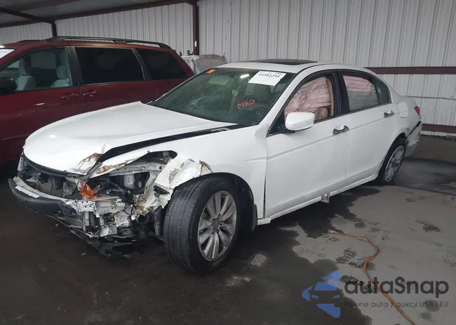 1HGCP3F81CA042796: 44382295