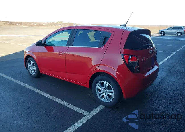 1G1JC6SH4D4215132: 44382326