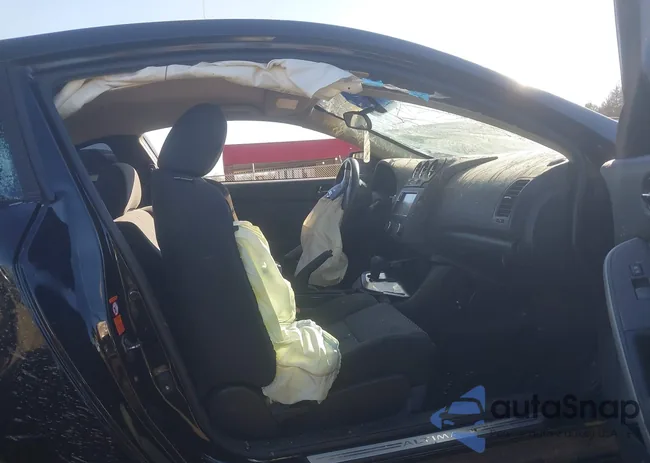 1N4AL24E29C179818: 44382379