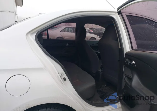 LSGHD52H0JD027978: 44382406