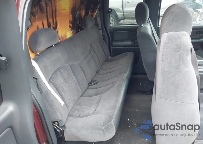 2GCEC19V511333835: 44381506