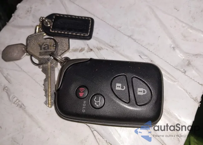 2T2ZK1BAXFC207728: 44381549