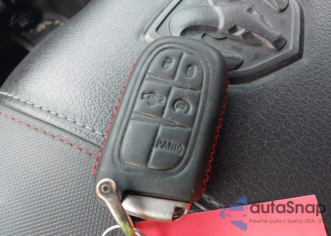 1C6RR7YTXHS608684: 44381654