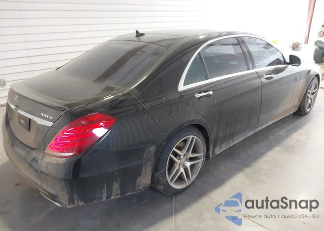 WDDUG8FB4GA242773: 44381774