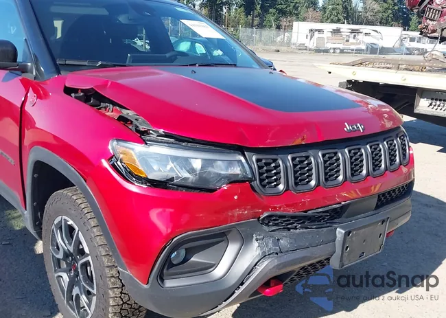 3C4NJDDN5ST622096: 44381863