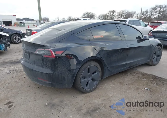 5YJ3E1EA4MF143711: 44382998