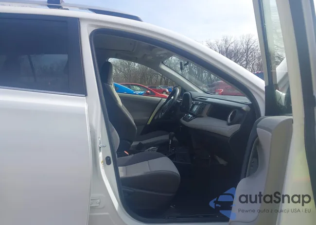 JTMRFREV2DD031652: 44383141