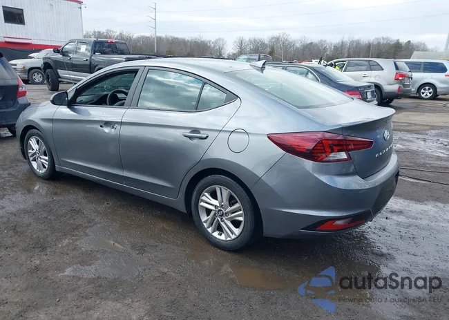 5NPD84LF9KH464556: 44383177