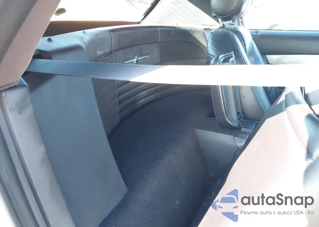 1FAHP60AX5Y100504: 44383297