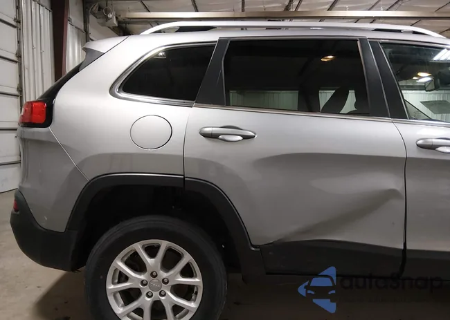 1C4PJMCS6EW317950: 44383315