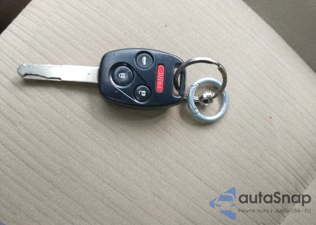 1HGCP2F38CA048318: 44383341